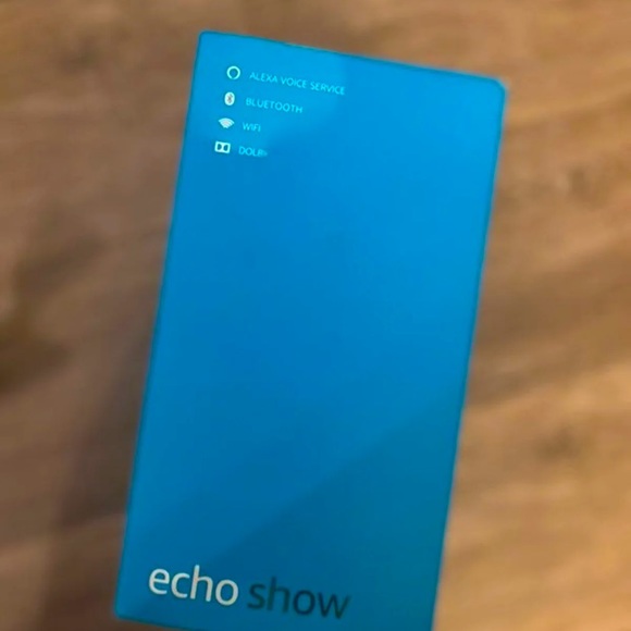 Amazon Alexa - Picture 3 of 4